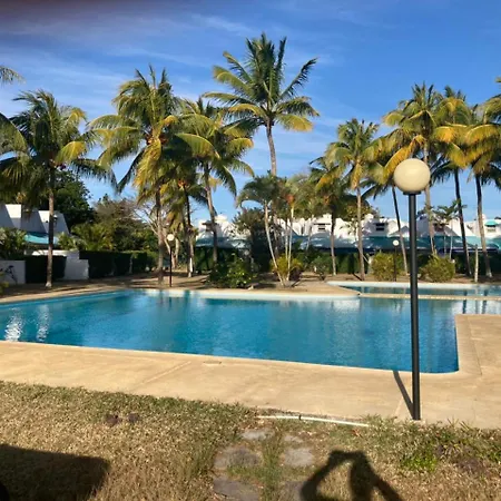 Peaceful And Private Villa Grand Baie Room photo
