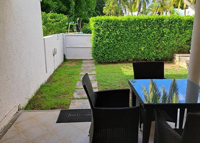Peaceful And Private Villa