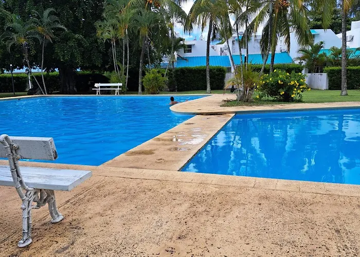 Peaceful And Private Villa
